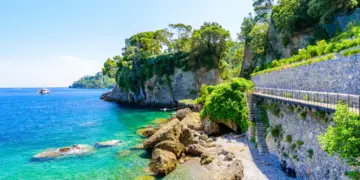 Baia dei Saraceni, Malpasso e Capo Mortola: i paradisi nascosti della Liguria che sembrano Caraibi