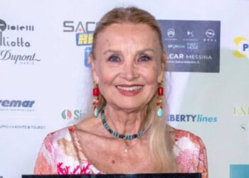 Un primo piano di Barbara Bouchet