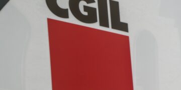 Il logo della Cgil