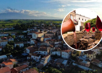 Esiste davvero una città in Italia con una fontana che distribuisce vino gratis a chiunque passi