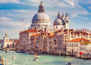 Episodio di antisemitismo a Venezia: coppia di ebrei aggredita in Strada Nuova