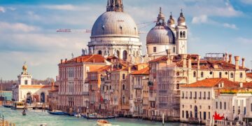 Episodio di antisemitismo a Venezia: coppia di ebrei aggredita in Strada Nuova