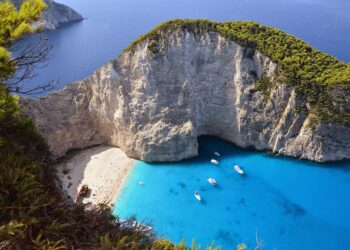 Hai solo un weekend? Questi posti segreti ti faranno sentire in vacanza dall’altra parte del mondo