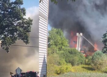 A gunman opened fire at a church in Grand Blanc - SOURCE X@pulse_trump