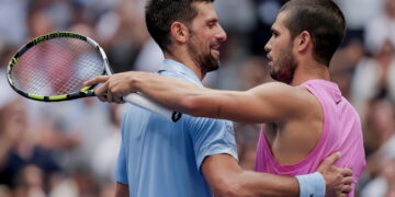 Alcaraz greets Djokovic after Alcaraz defeated Djokovic at US Open@ANSA
