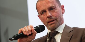 Un primo piano di Aleksander Ceferin