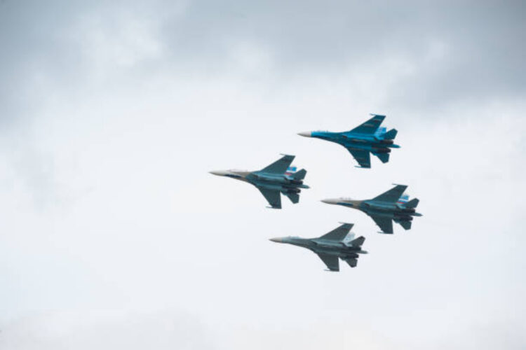 Ambsciatore russo in Francia: "Se la NATO abbatterà jet della Russia sarà guerra"