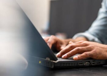 Ancora attiva la piattaforma web che ruba e vende video privati