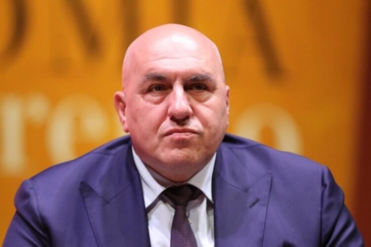 Attacco hacker a Guido Crosetto