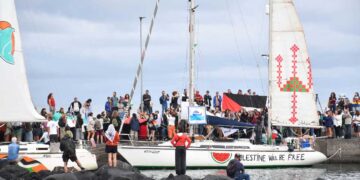 Barca della Global Sumud Flotilla a Catania