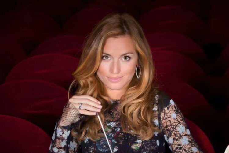 Un primo piano di Beatrice Venezi