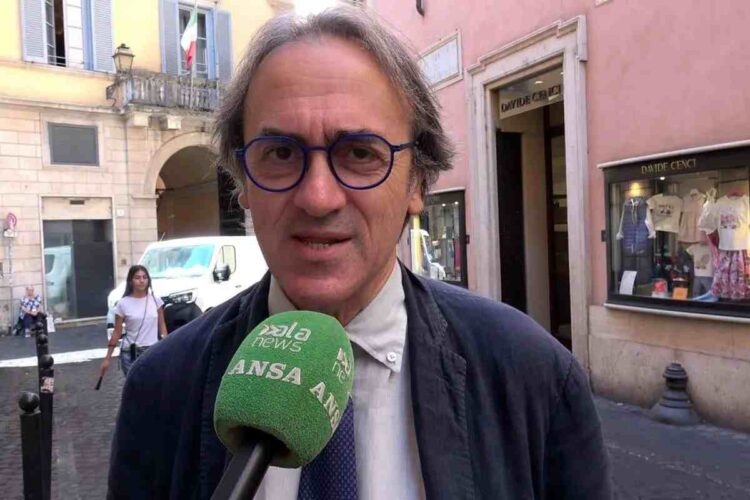 Bonelli accusa il governo di aver dato assistenza ad aerei israeliani