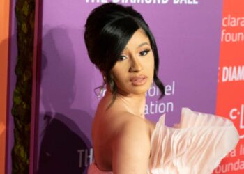 Cardi B è di nuovo incinta