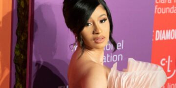 Cardi B è di nuovo incinta