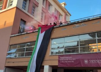Corteo per Gaza a La Sapienza