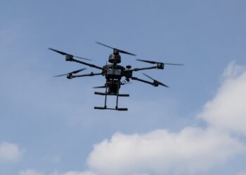 Droni non identificati in Danimarca sopra la base aerea di Karup