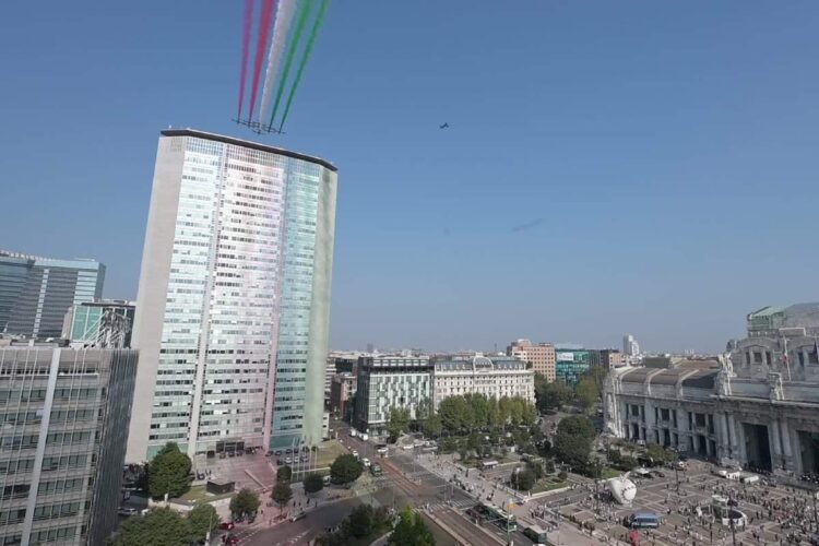 Frecce Tricolori su Milano
