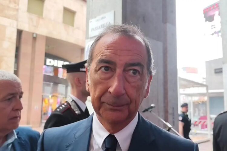 Un primo piano di Giuseppe Sala