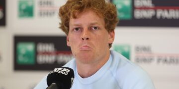 Un primo piano di Jannik Sinner