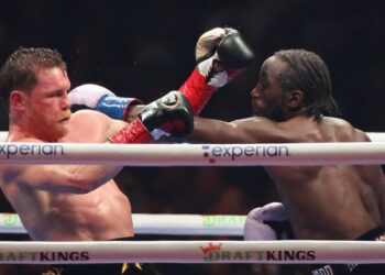 Il match tra Canelo Alvarez e Terence Crawford