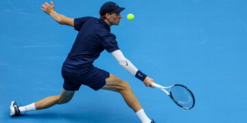 Jannik Sinner of Italy in action during the men's singles round of 16 match against Terence Atmane @ANSA