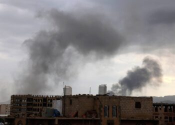 L'attacco dell'Idf a Sana'a