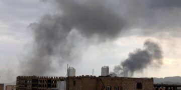 L'attacco dell'Idf a Sana'a