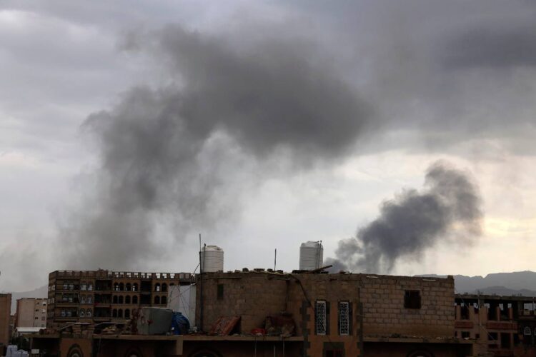 L'attacco dell'Idf a Sana'a