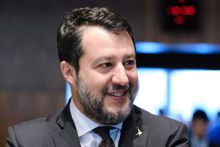 Matteo Salvini sullo sviluppo economico della Calabria e sull'immigrazione