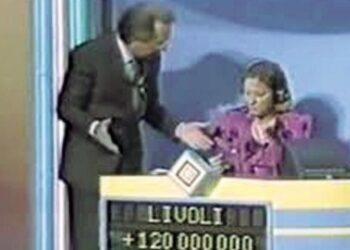 Maura Livoli, storica concorrente di TeleMike squalificata per i bigliettini nel reggiseno