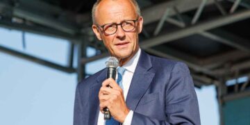 Merz propone di usare gli asset russi congelati per finanziare l'Ucraina