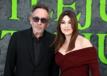 Monica Bellucci e Tim Burton alla prima del film Beetlejuice Beetlejuice