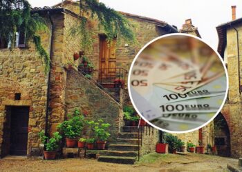 Monticchiello_il_Borgo@wikipedia