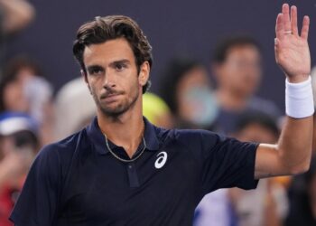 Musetti si ritira nei quarti di finale di Pechino