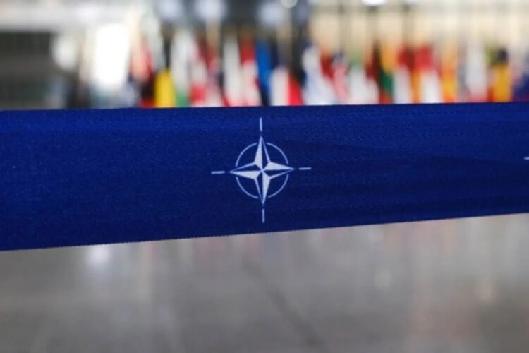Il logo della Nato
