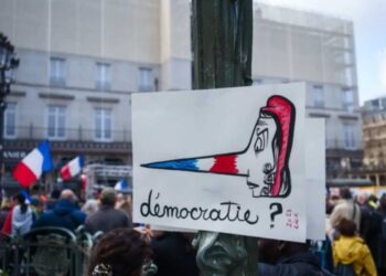 I sindacati indicono nuovi scioperi in Francia dopo l'incontro con Lecornu