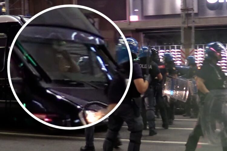 Attimi di tensione tra polizia e carabinieri al corteo pro Palestina a Milano