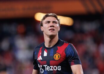 Rasmus Hojlund ufficiale al Napoli