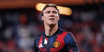 Rasmus Hojlund ufficiale al Napoli