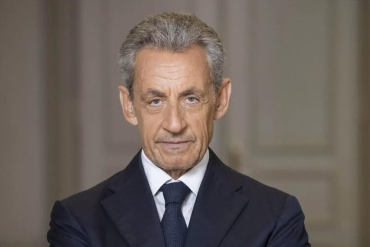 Un primo piano di Nicolas Sarkozy