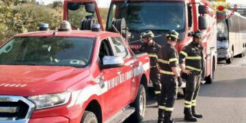 Scontro tra due autobus a Catanzaro