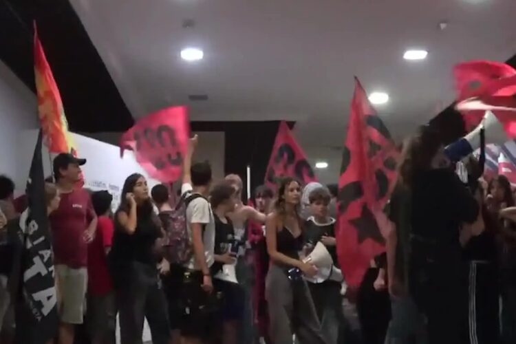 Studenti occupano Lettere a La Sapienza per la Palestina