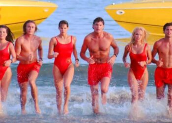 Un'immagine dei protagonisti di baywatch