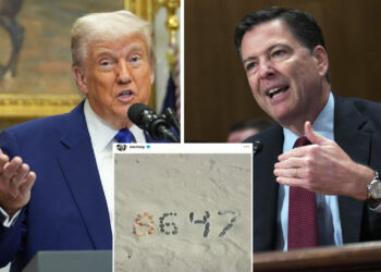 Trump accusa l'ex Fbi Comey@ANSA