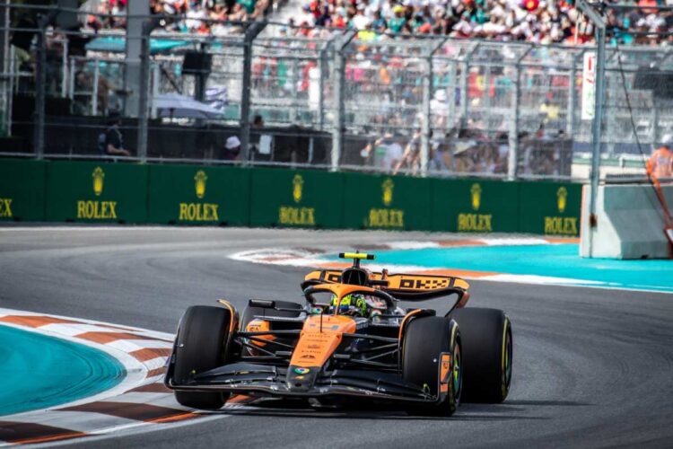 Una vettura della McLaren di Formula 1