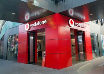 Novembre nero per i clienti Vodafone? Non per tutti: la guida per rifiutare l’aumento fino a 4 euro