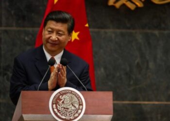 Xi Jinping esalta l'esercito cinese