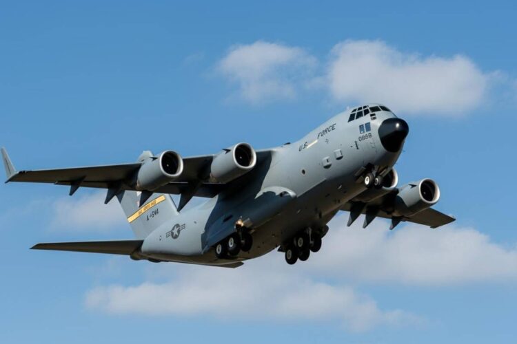 Madrid vieta transito di armi Usa per Israele nelle basi di Rota e Morón