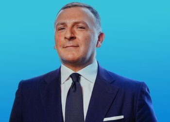 Un primo piano di Antonio Garofalo, rettore dell'Università Parthenope