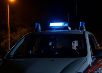 macchina dei carabinieri